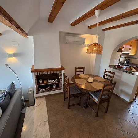 Holiday home Beachnear Terraced House With Wonderful Sea-views