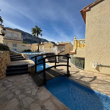 Beachnear Terraced House With Wonderful Sea-views بيت للعطل