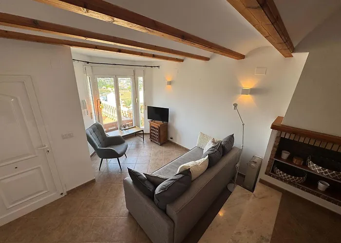 Beachnear Terraced House With Wonderful Sea-views Denia