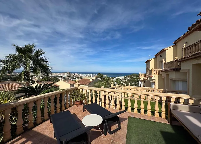 Tatil Evi Beachnear Terraced House With Wonderful Sea-views Denia