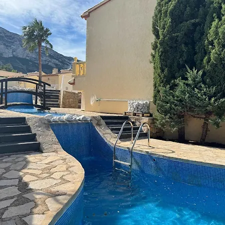 Beachnear Terraced House With Wonderful Sea-views Denia