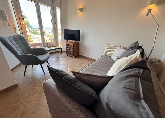 Beachnear Terraced House With Wonderful Sea-views Сasa de vacaciones Dénia