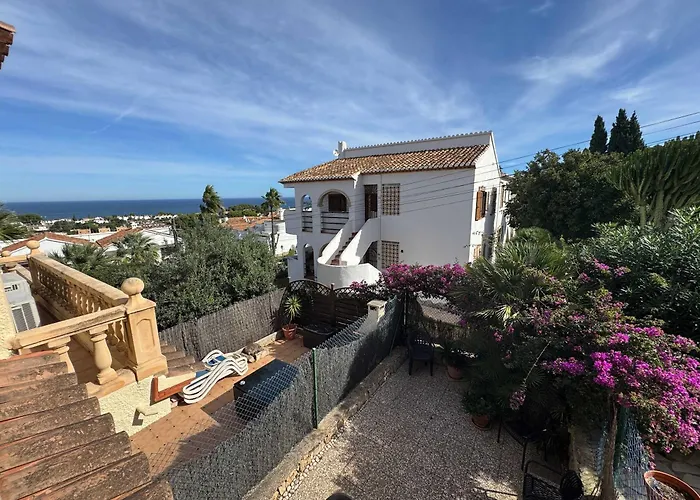 Сasa de vacaciones Beachnear Terraced House With Wonderful Sea-views Dénia